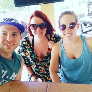 Meet your Posher, Sierra